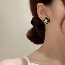 Stud Earrings Korea Fashion For Women 925 Silver Needle Simple Pearl Mountain Tea Flower Temperament Retro Trend Jewelry