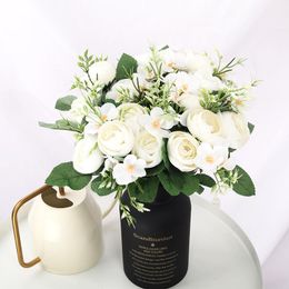 Decorative Flowers & Wreaths White Tea Roses Artificial Silk Fake Flower Bouquet Wedding Home Decoration High Quality Faux DIY Christmas Dec