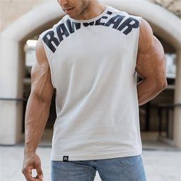 Мужские майки -вершины летние мужчины топ хлопковой тренировки для бодибилдинга рубашки рубашки тренировок по фитнесу печать мужской жилет повседневная одежда 230522