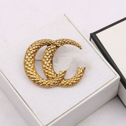 Luxury Famous Design Brand Brooch Women G-Letter Designer Retro Brooches Suit Pin Fashion Jewelry Gift Clothing High Quality Accessories 16Style