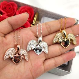 Necklaces Custom Memory Picture Necklace Iced Out Diamond Heart Pendant for Women Open Photo Locket Heart Necklace Valentine's Gift