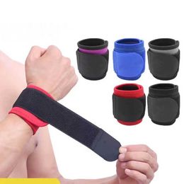 Wrist Support Adjustable sports bracket injury packaging bandage support wrist strap gym safety protector 1 piece P230523