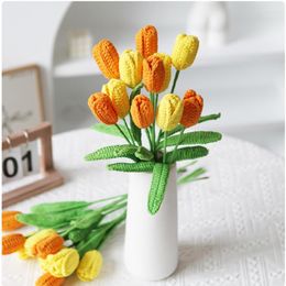 Decorative Flowers Hand-Knitted Tulips Artificial Decorations Crochet Tricot Accessoires Home Decorate Wedding Fake Bouquet Festival Gift