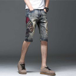 2023 New Summer Non mainstream Men's Straight Leg and Knee Personalised Fashion Embroidered Jeans Shorts P230522