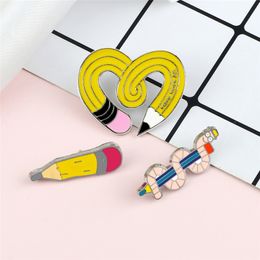 Cartoon Art Pencil Brooches Creative Heart Shape Enamel Pins Gifts for Artist Friends Metal Custom Jewellery Backpack Denim Badges