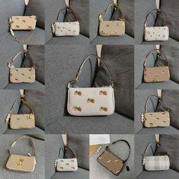 26 Styles Designer Bag C Letter Shoulder Bags Women Underarm Tote Bags Classic Flower Luxurys HandBag Strawberry Crossbody Bags Purse 230318
