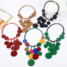 Necklaces New Handmade Women Necklace Classic Style Big Circle Pendant Necklaces Silicone Jewellery Vintage Clothes Accessories Party Gift