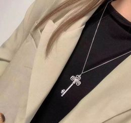 2023 lovely cute Pendant Necklaces long thin silver stainless steel diamonds crystal key Women necklace with blue dust bag and box