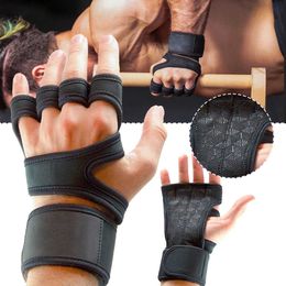 Wrist Support 1 pair of weight lifting training suitable for men women fitness gym wrist and palm protection gloves P230523