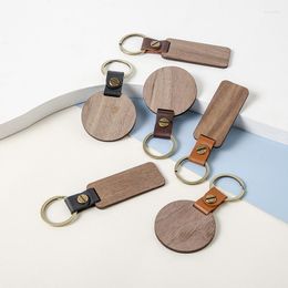 Keychains High Quality Wood Keyring Wholesale Square Wooden Chip PU Leather Strap Round Keychain DIY Fashion Car Keyrings For Gifts