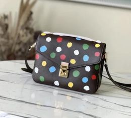 Luis Vuittons handbags Lvity louiseViutionBag Highquality Lvse Luxurys Designers Bags women ladies designer Messenger composite bag lady clutch bag shoulder tot