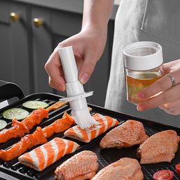 BBQ Tools Accessories Portable Silicone Oil Bottle with Brush Grill Brushes Liquid Pastry Kitchen Baking Tool Temperature Resistant 230522