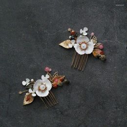 Hair Clips White Flower Hairpins Gold Colour Headpieces Combs Pins For Brides Women Headdress Wedding Accessories Bridal Jewellery