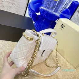 2023 new fashion bags cowhide caviar shoulder bag women's luxury designer fashion bag wallet handbag ten font art texture Chain hanbags