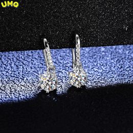 Stud Umq 0.5 Ct Round Moissan Diamond 925 Silver Earrings Women's Stud Earrings Temperament Simple Engagement Gift Earring Type