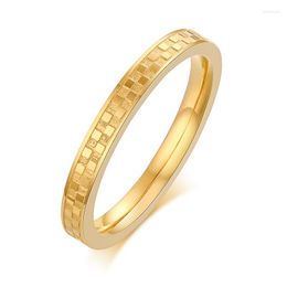 Anelli a grappolo Scacchiera Fashion Ring Acciaio al titanio Colore 18 carati Accessori stile nappa singola