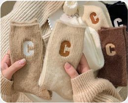 Women Socks Luxury Wool Warm Winter Thick 6color Casual Designer Fashion Solid Colour Comfortable Home Sock Long High Quality
