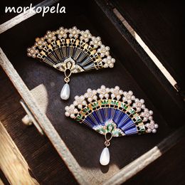 Morkopela Fan Enamel Pin Vintage Brooches For Women Charm Imitation Pearls Scarf Suit Broche Broach Pins Jewellery Best Gift