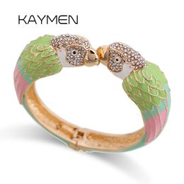 Bangle KAYMEN Hot Selling Luxury Enamel Colourfull Animal Parrot Cuff Bracelet Bangle 7 Colors for Women Girls Teens Nice Jewelry 3328