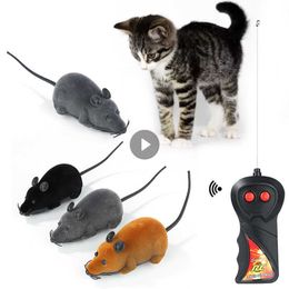 Toys RC Cat Mice Cat Toys Remote Control False Mouse Novelty RC Cat Funny Interactive Rat Toy Electronic Mouse Cat Toys Pet Accessories G230520