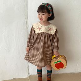Girl Dresses Girl's Retro Style Kids For Toddler Girls Long Sleeve Costume Cute Embroidery Collar Cotton Clothes Plaid Dress 2023 Autumn