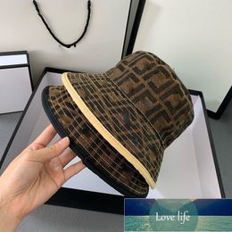 Autumn and Winter New Hat Curling Bucket Hat Casual Hat Men's and Women's Same Fashion Sun Hats