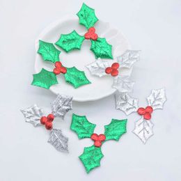 20PSCSewing Notions Tools 50 pieces of 52 * 40 holly leaves and raspberry cloth Christmas tree table decoration hat headwear patch accessories P230524