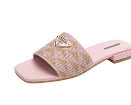 KKH 2023 esigner Slippers Triangle Buckle Women's Slippers Fashion summer beach low-heeled Diamond Jacquard Shoes Leather Smooth rubber Sole Size 36-42