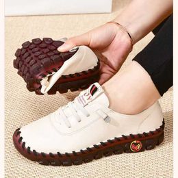 Dress Shoes Women Soft Sole Ladies Lan HanXie Pu Leather Lace Up Flats Casual Non-Slip Outdoor Walking Footwear Mother Sneakers Y23