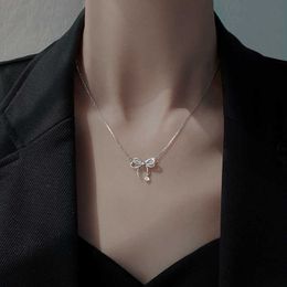Pendant Necklaces Silver rhinestone bow women light luxurious Kravik simple and fashionable charm necklace suitable for wedding gifts G220524