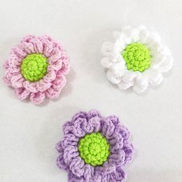 Hand-Knitted Woollen Flower Brooch Pins for Women Crochet Corsage Suit Lapel Pins Elegant Coat Sweater Badge Jewellery Accessories