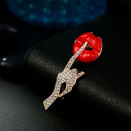 New Rhinestone Hand Enamel Lip Brooches Zinc Alloy Red Women Sexy Secret Pose Party Office Casual Brooch Pins Gifts Jewellery