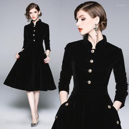 Casual Dresses Autumn And Winter 2023 Gold Velvet Coat French Hepburn Style Stand Collar Black Dress Belt Big Hem Long Skirt
