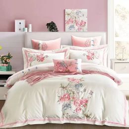 Bedding sets Embroiled Big Flowers 300TC Egyptian cotton bedding soft down duvet cover bedding 4 pillowcases large/large 2 Colours 230524