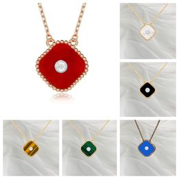 2023 Designer Jewellery necklace luxury clover chain Pendan Fashion Classic necklace for women Valentine's Day Gift engagement Jewellery clover necklace 5A with box