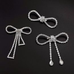Romantic Sweet Bow-knot Brooch Trendy Popular Rhinestone Pearl Buckle Pin Women Cardigan Coat Sweater Costume Safety Brooches