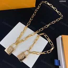 Designer Gold Necklaces Lock Pendant Luxury Jewellery Sets Gold Bracelet Cuban Links Choker Necklace Vintage Chunky Thick Link Chain for Women Mens Accessories Box