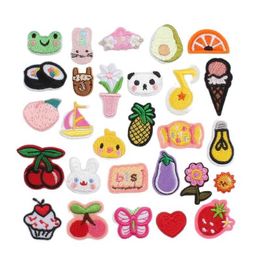 20PSCSewing Notions Tools Cartoon Mini Animal Patch Embroidery Small Sticker Children's Clothing Iron Fruit Food Butterfly Emblem Decal DIY P230524