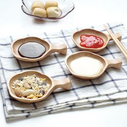 100pcs/lot High quality Japanese cherry sauce dish With Chopsticks Holder creative beech wood sauce dish hotel supplies