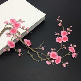 20PSCSewing Notions Tools Plum Blossom Flower Applique Clothing Embroidery Patch Fabric Sticker Iron Process Sewing Repair Tool P230524