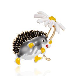 Trendy Cute Hedgehog Animal Brooch Fashion Colourful Daisy Brooches For Women Shoes Coat Accessories New Design Lapel Pins Gift