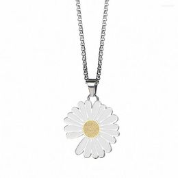 Pendant Necklaces Stainless Steel Daisies Flower Delicate Women Necklace Fashion Jewellery Gift For Him With Chain