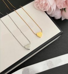 Fashion Women Brand Double Letter Designer Pendant Necklaces Simple 18K Gold Plating Stainless Steel Necklace Geometric Heart Shape Clavicular Chain Jewellery Gift
