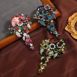 Women Vintage Rhinestone Flower Brooches Pins Corsage Retro Lady Crystal Flower Bouquet Drop Brooch Pin Badges Jewellery Gift
