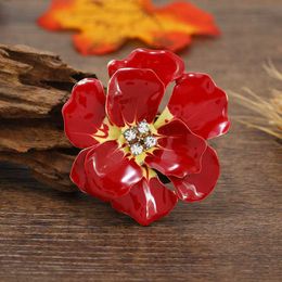 Pins Brooches Drip Oil Women's Fashion Simple Water Diamond Peony Brooch Colored Glass Breast Flower Accessories G220523