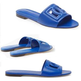 Spot Goods Designer Slipper Slide Leather Cutout Women Sandals Flats D Cut Out Slides Style Open Toe Summer Pop Design With Box Snug