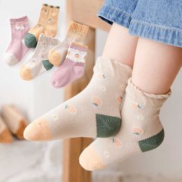 Socks Autumn 5 pairs of cotton fashionable boys girls baby soft and cute cartoon warm shorts 0-12 years winter new children's socks for teenagers G220524 good