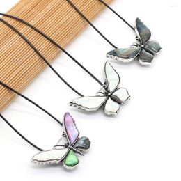 Pendant Necklaces Natural Shell Alloy Butterfly Necklace Ladies Elegant Jewelry Accessories Romantic Couple Gift