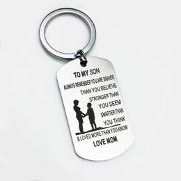 Keychains Metal for My Son Forever Remember You Are Brave Keychain Charm Love Pendant Jewellery Gift G230525