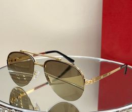 Vintage Gold Metal Pilot Sunglasses Gold Mirror Lens Men Sunnies Gafas de sol Designer Sunglasses Shades Occhiali da sole UV400 Protection Eyewear